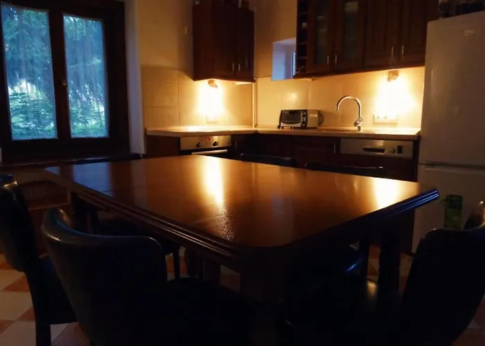 Laszlo Apartman